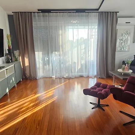 Penthouse Sea View * Pula